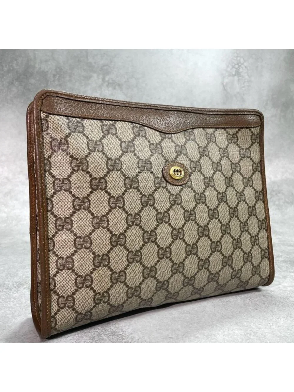 Gucci GG Clutch Brown Second Leather Logo